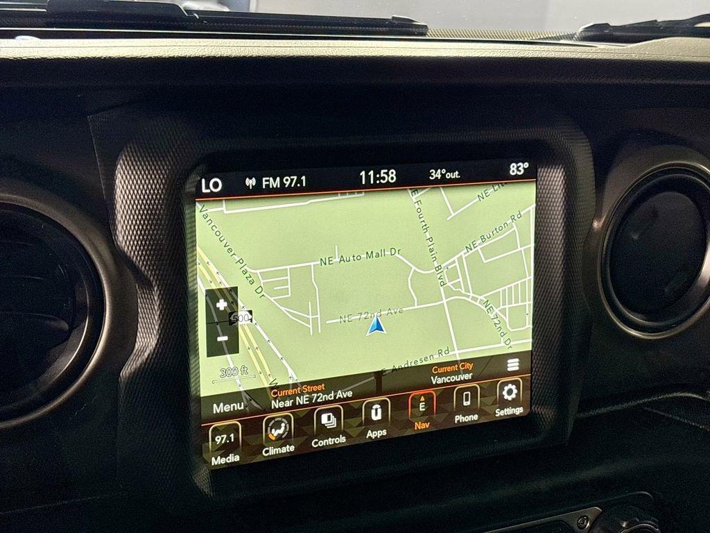 Used 2022 Jeep Gladiator Sport image 16