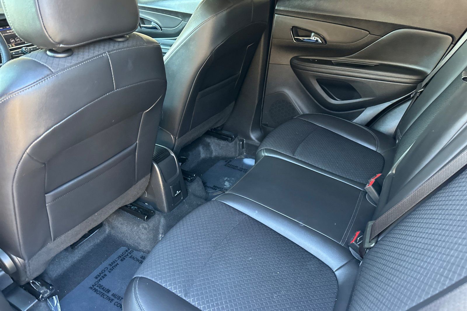 Certified 2022 Buick Encore Preferred w/ Safety Package image 14