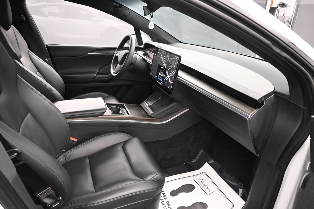 Used 2023 Tesla Model X AWD/4WD image 34