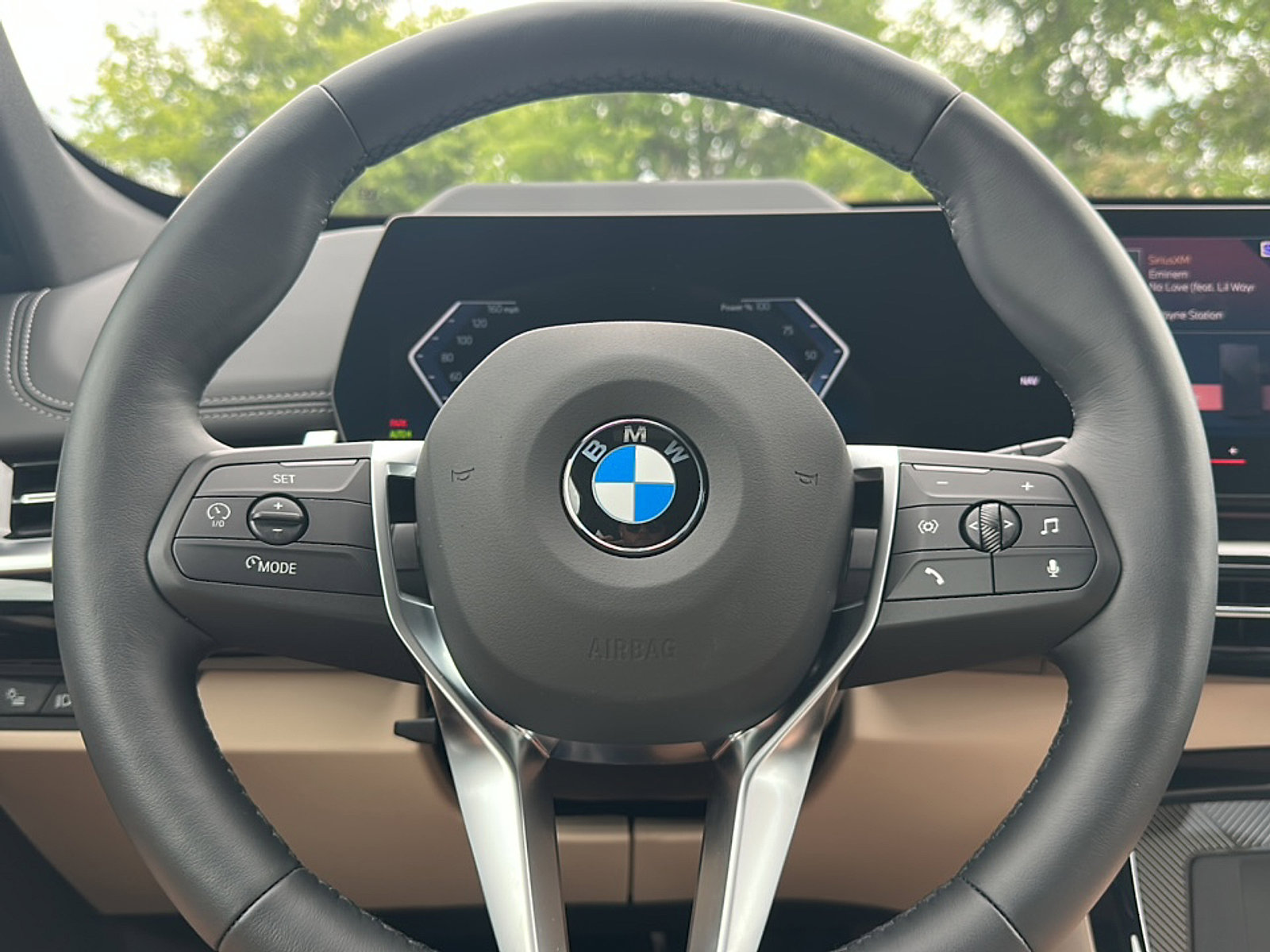 New 2025 BMW X1 xDrive28i w/ Technology Package image 17