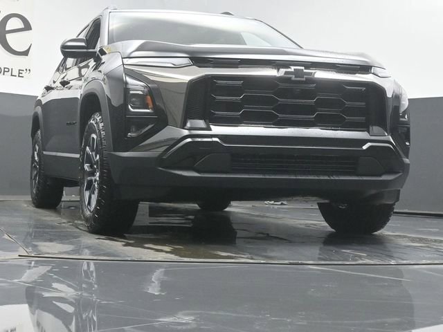 New 2026 Chevrolet Equinox ACTIV w/ Convenience Package III image 3