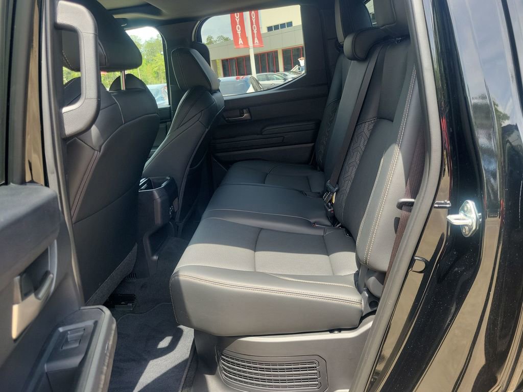Used 2025 Toyota Tacoma Limited AWD/4WD image 16