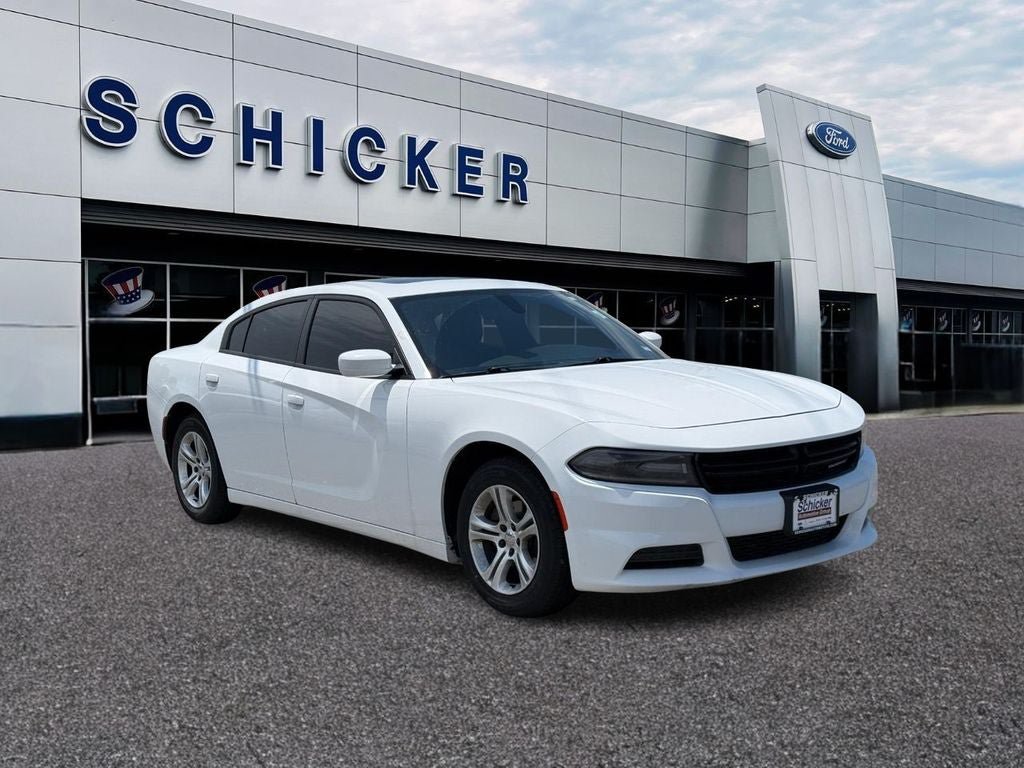 Used 2020 Dodge Charger SXT w/ Leather Interior Group RWD image 1
