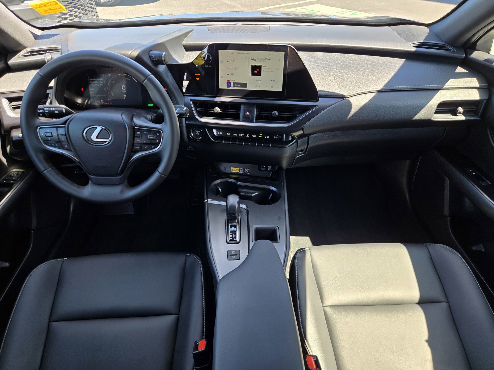 Certified 2025 Lexus UX 300h FWD image 14