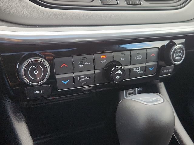 Used 2024 Jeep Compass Limited w/ Elite Group image 16