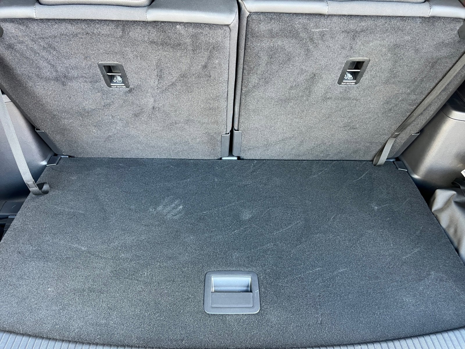 Used 2025 Volkswagen Atlas SE image 26