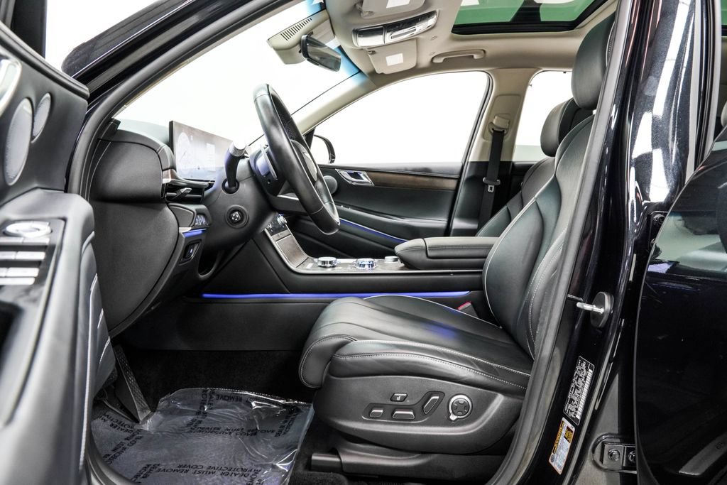 Used 2025 Genesis GV80 2.5T Prestige AWD/4WD image 17