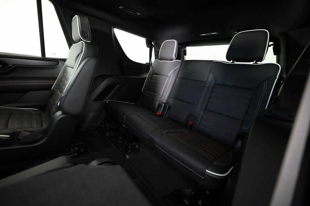 Used 2026 GMC Yukon AT4 Ultimate w/ LPO, Floor Liner Package image 17