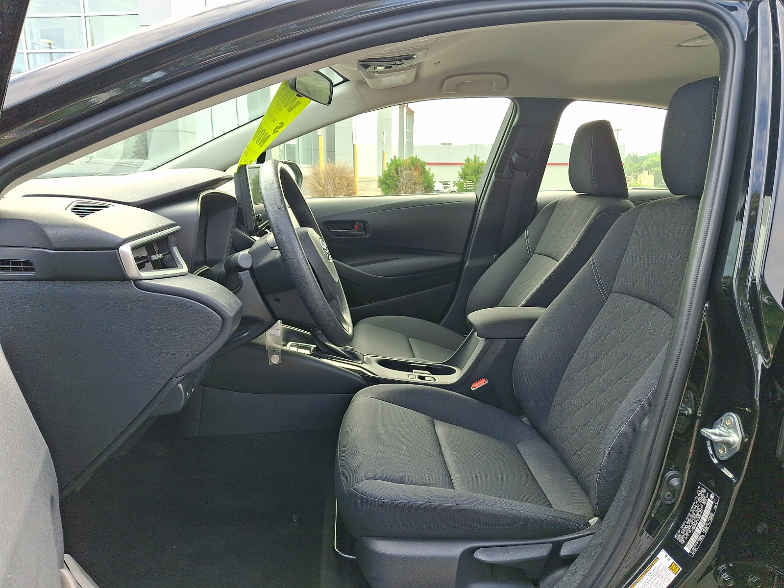 Certified 2025 Toyota Corolla LE AWD/4WD image 14