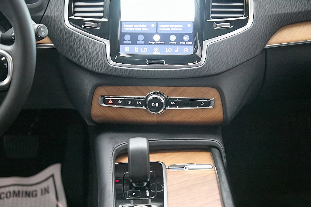 Certified 2024 Volvo XC90 B6 Plus w/ Protection Package Premier AWD/4WD image 31