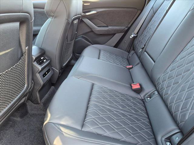 New 2027 Audi SQ6 e-tron Premium Plus AWD/4WD image 15