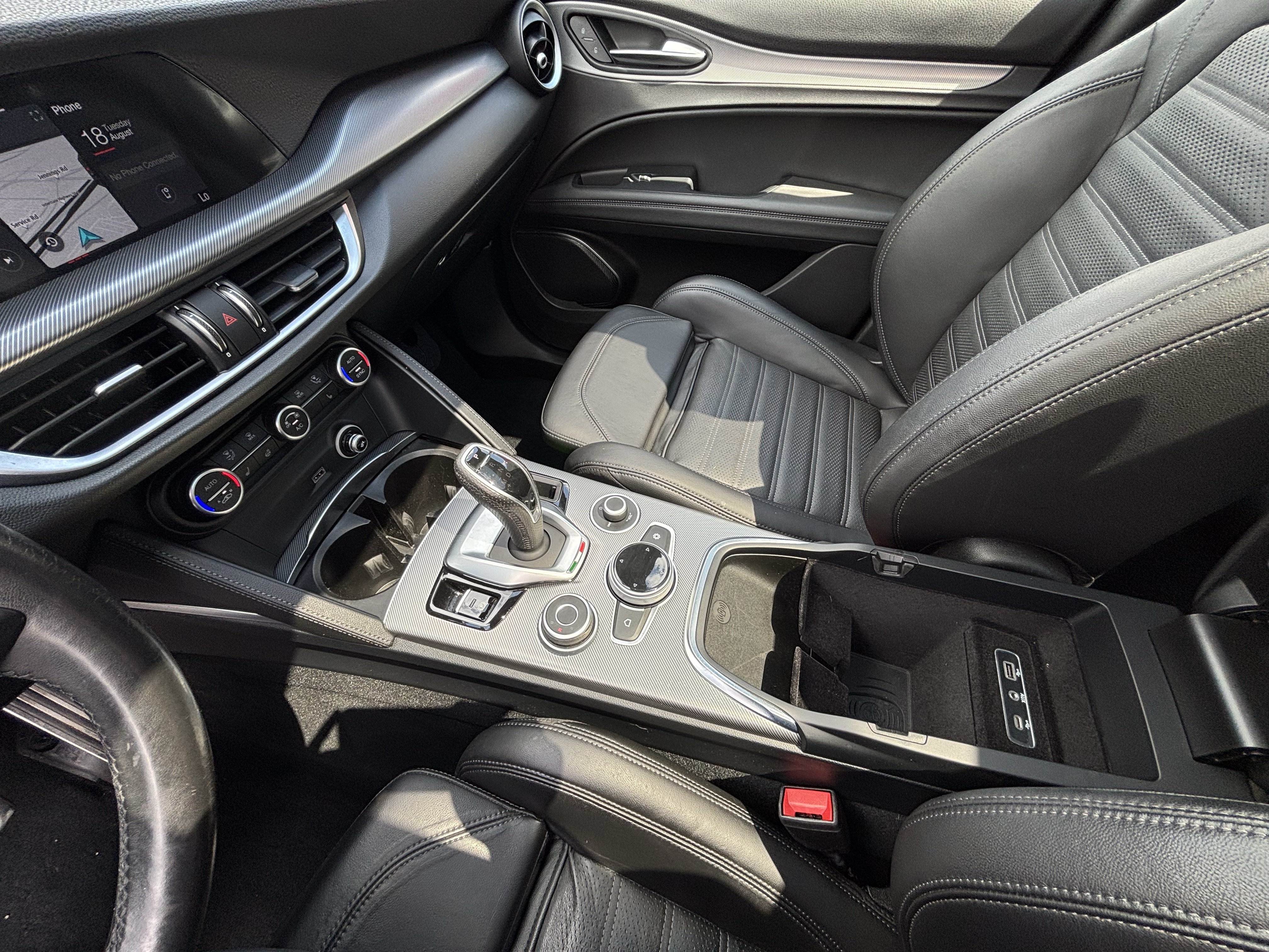 Certified 2023 Alfa Romeo Stelvio Veloce AWD/4WD image 24