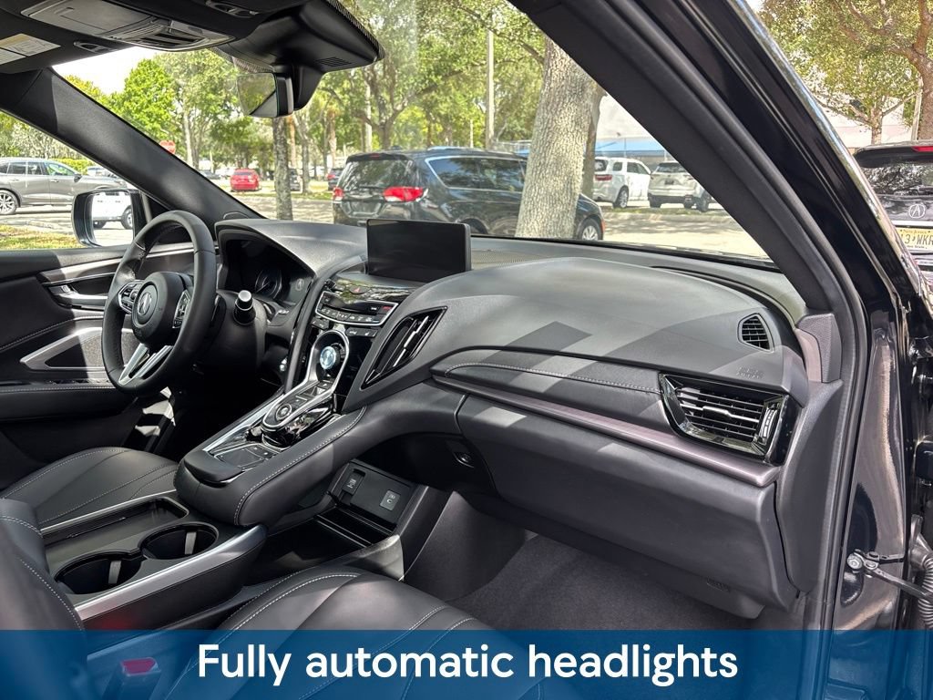 Used 2025 Acura RDX SH-AWD image 17