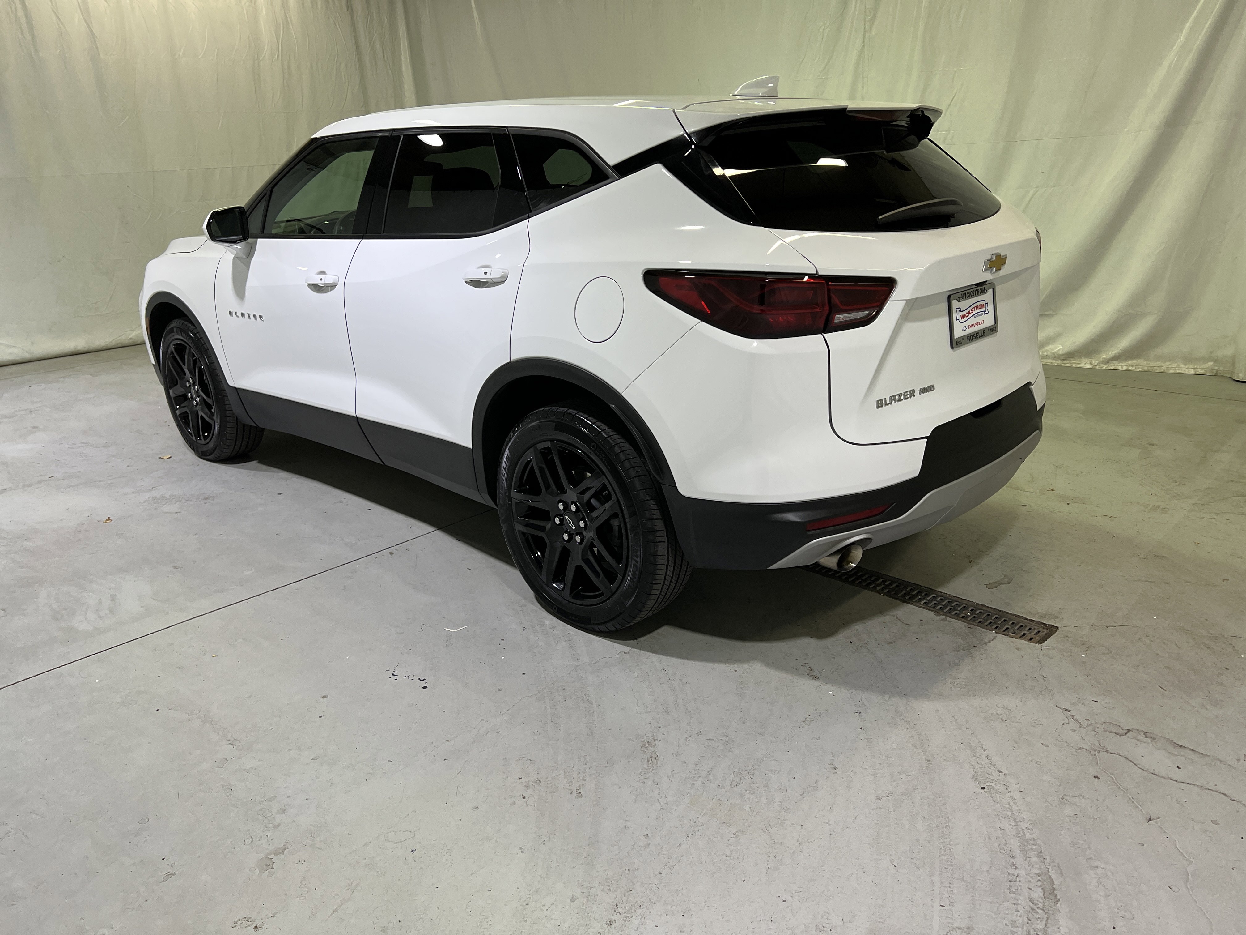 Used 2023 Chevrolet Blazer LT image 8