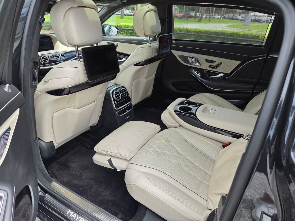 Used 2020 Mercedes-Benz Maybach S 650 image 28