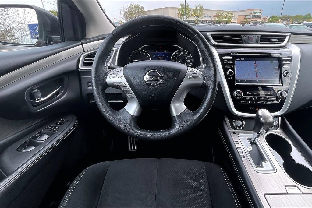 Used 2017 Nissan Murano SV AWD/4WD image 5