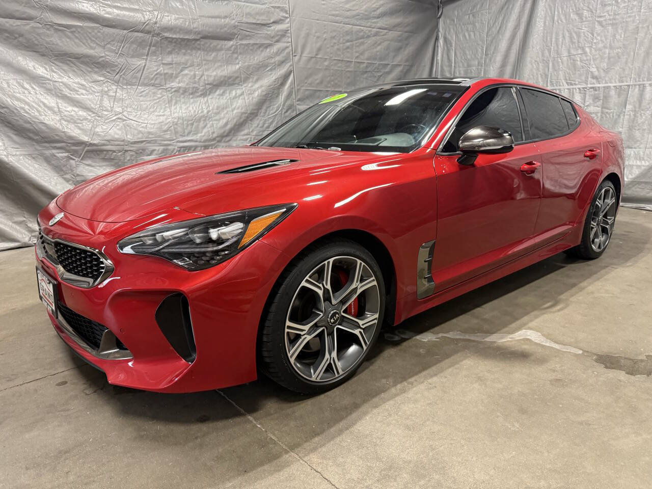 Used 2018 Kia Stinger GT2 AWD/4WD image 3