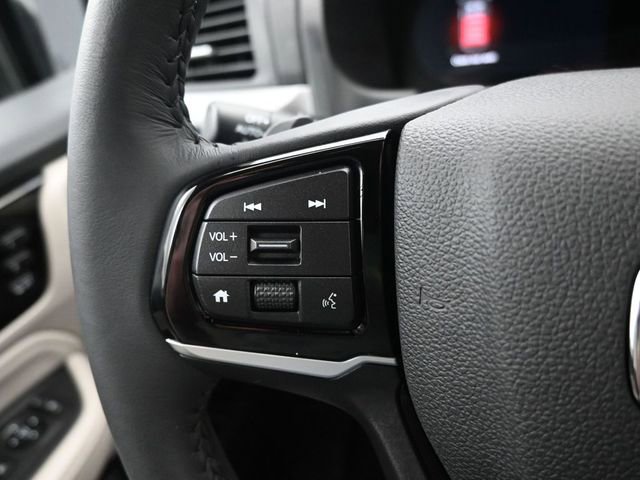 Certified 2025 Honda Odyssey Touring image 18