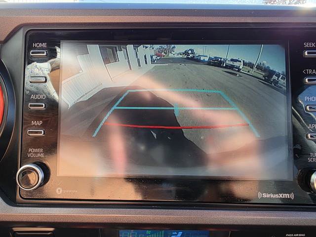 Used 2021 Toyota Tacoma TRD Off-Road image 18