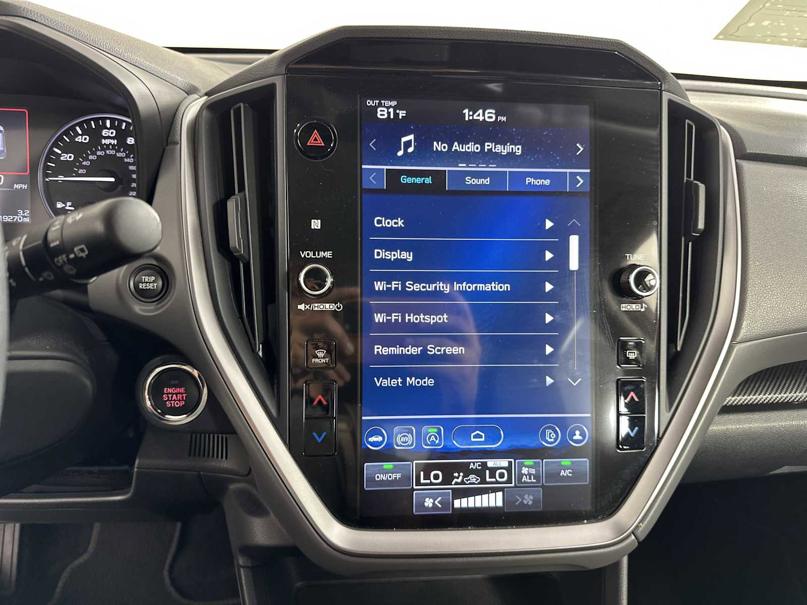 Used 2024 Subaru Crosstrek 2.0i Premium AWD/4WD image 19