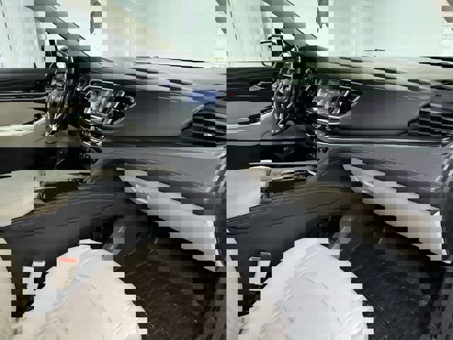 Certified 2023 Buick Enclave Essence image 28