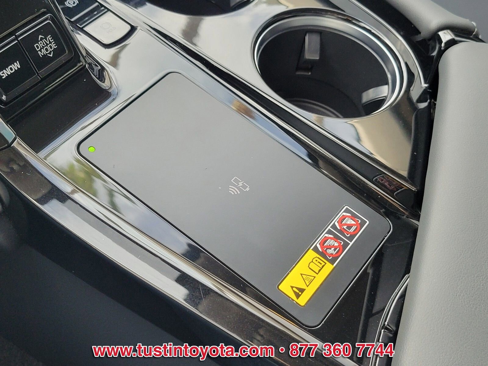 Used 2025 Toyota Mirai XLE RWD image 24