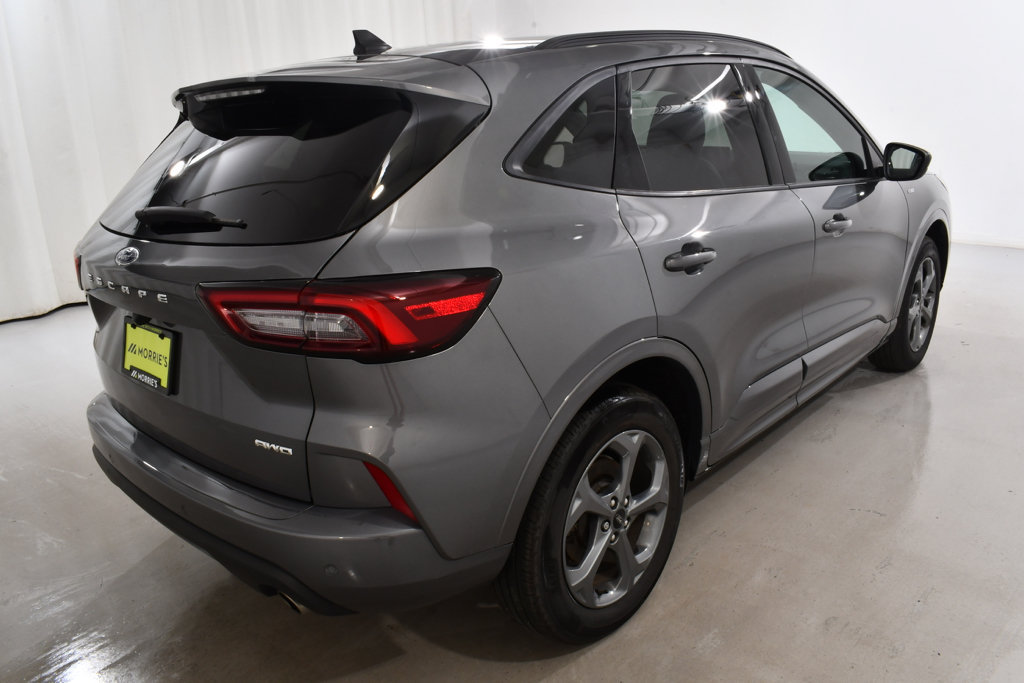 Used 2024 Ford Escape ST-Line w/ Tech Pack #1 AWD/4WD image 11