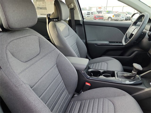 New 2025 Kia K4 EX image 16