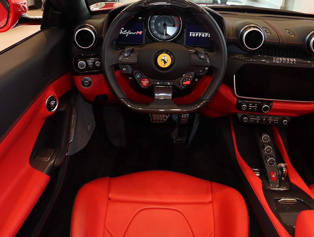 Certified 2022 Ferrari Portofino M image 6