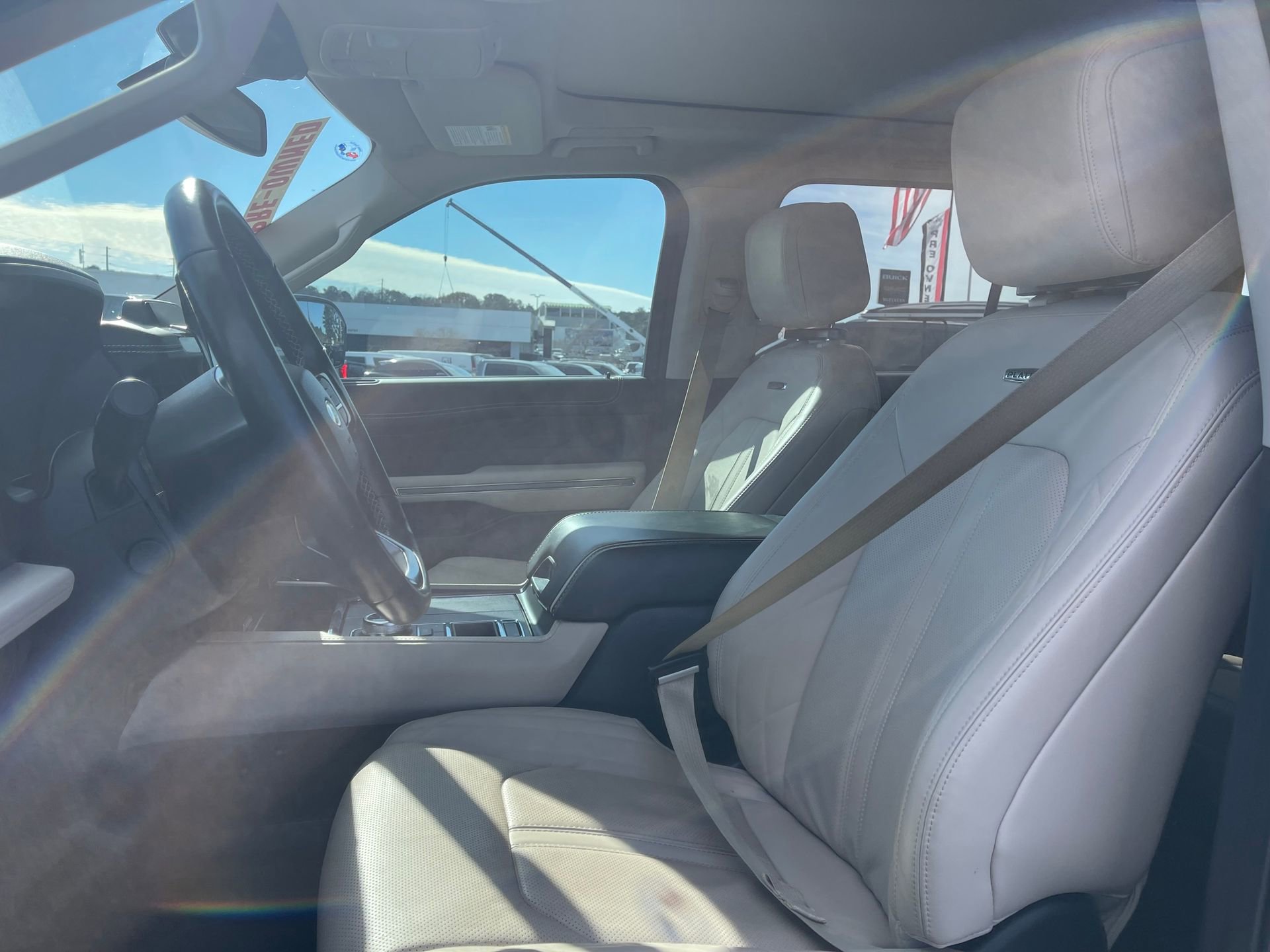 Used 2023 Ford Expedition Max Platinum image 13