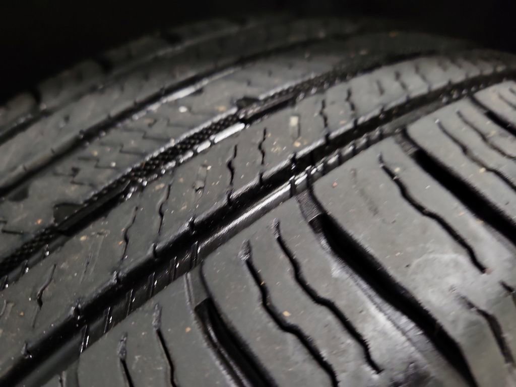 Used 2021 Chrysler Pacifica Touring-L AWD/4WD image 11