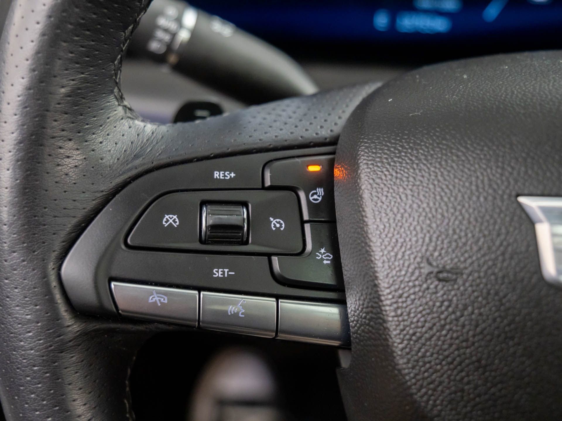 Certified 2024 Cadillac XT4 Sport image 28