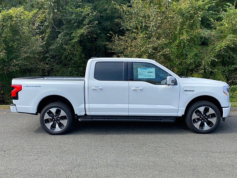 New 2023 Ford F150 Lightning Platinum AWD/4WD image 5