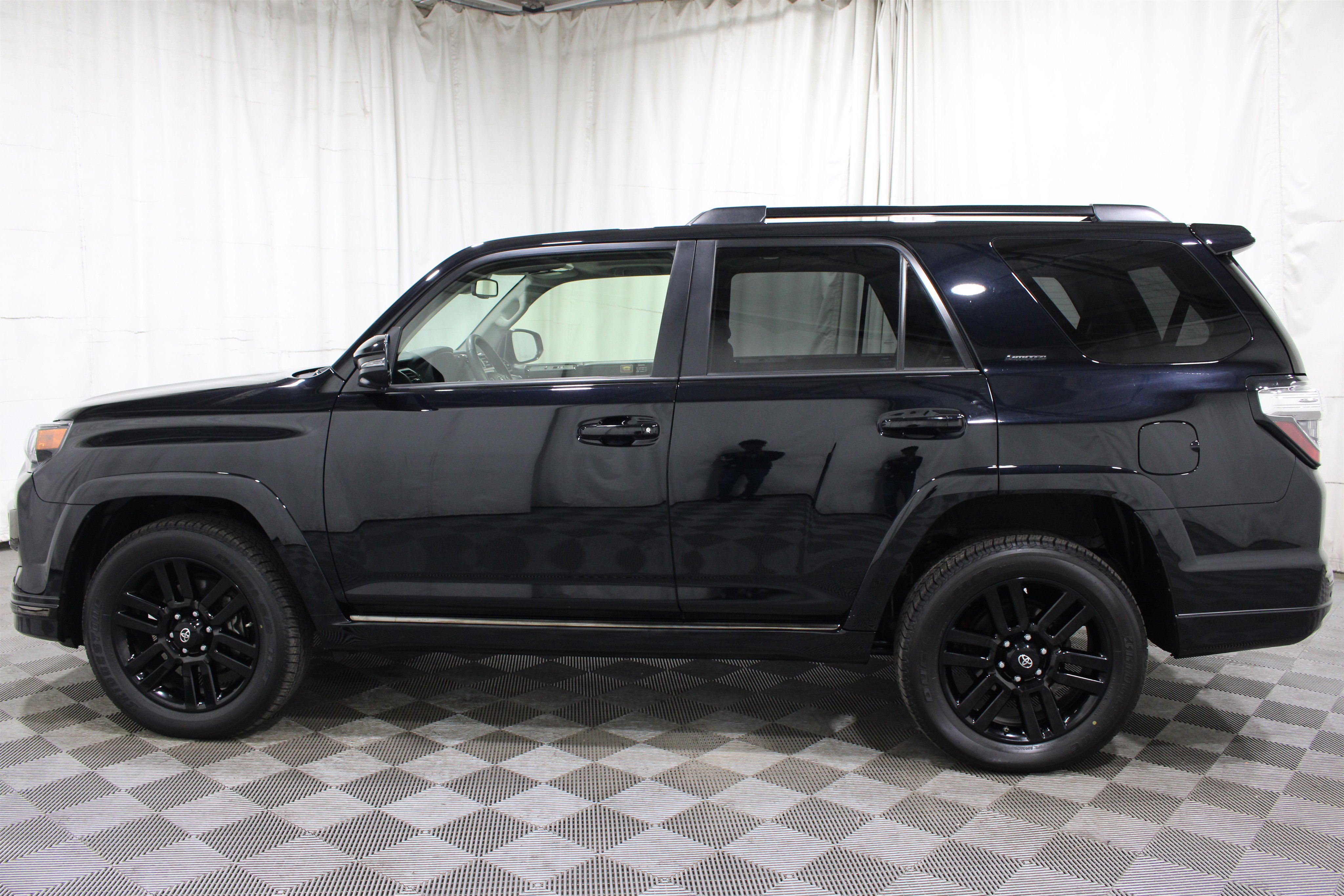 Used 2020 Toyota 4Runner Nightshade AWD/4WD image 35
