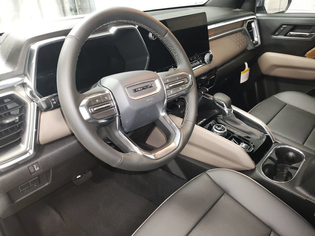 New 2026 GMC Canyon Denali AWD/4WD image 22