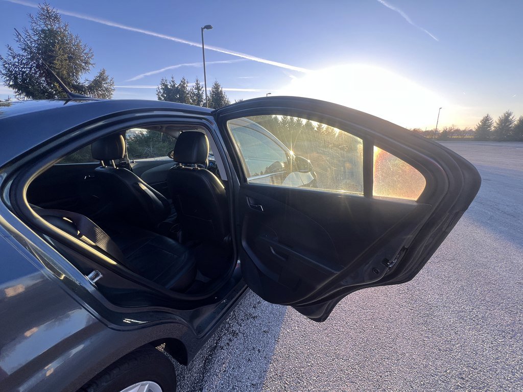 Used 2013 Chevrolet Sonic LTZ image 12