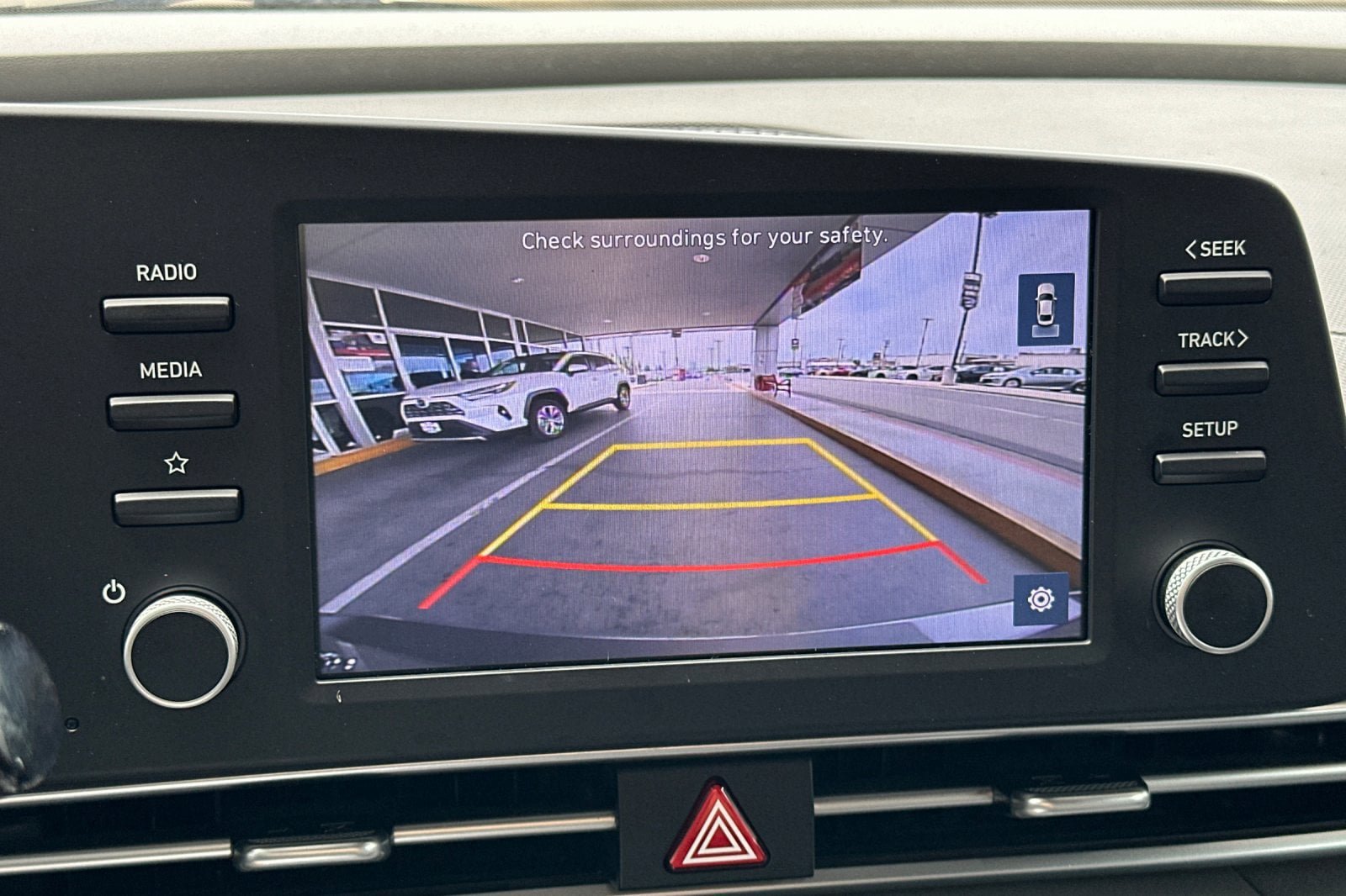 Used 2021 Hyundai Elantra SEL FWD image 18