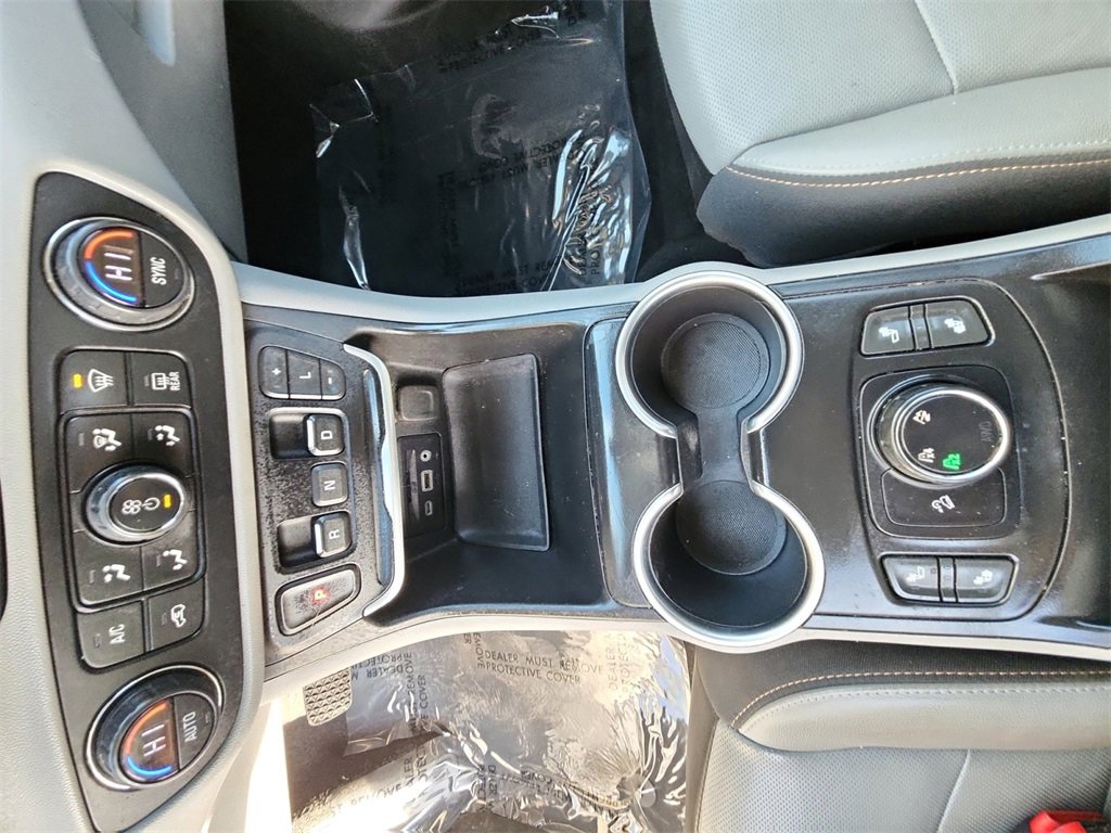 Used 2019 GMC Terrain SLT w/ Preferred Package image 20