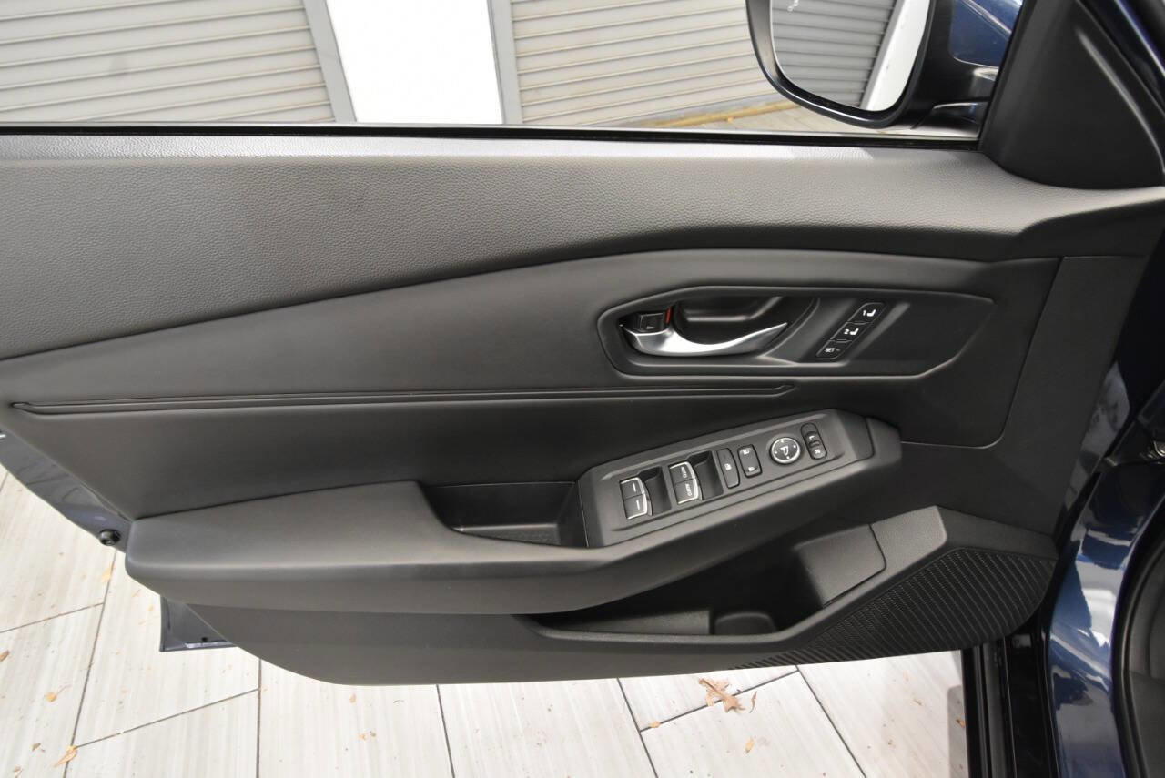 Used 2025 Honda Accord EX-L image 13