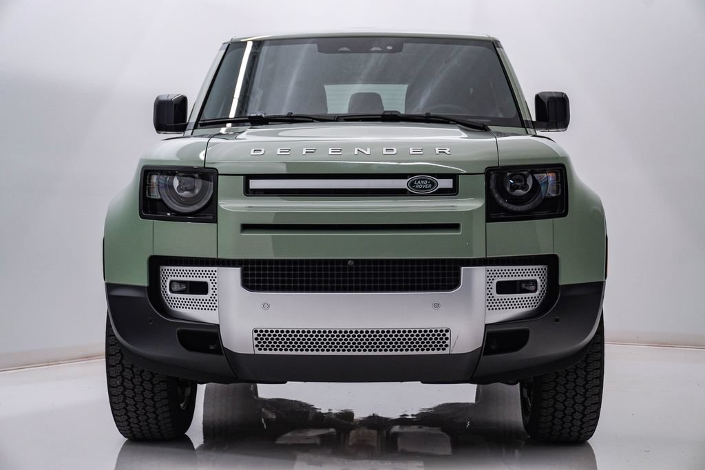 Used 2023 Land Rover Defender 110 75th Limited Edition AWD/4WD image 6