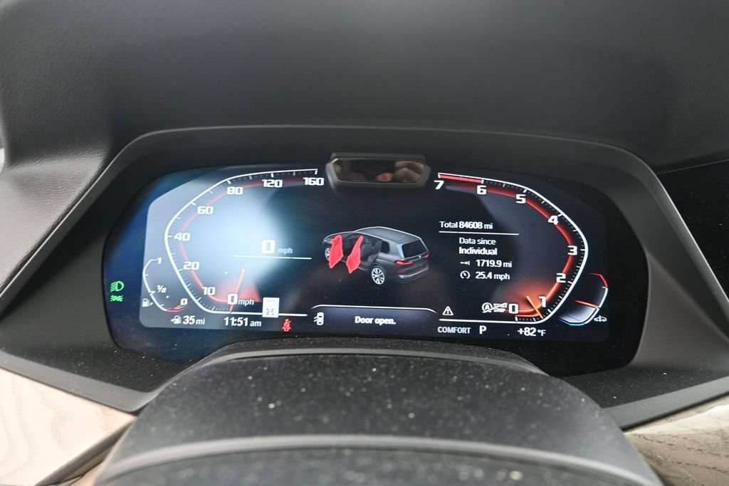 Used 2022 BMW X7 M50i AWD/4WD image 9