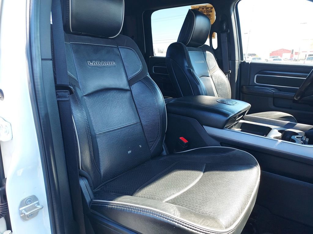 Used 2024 RAM 3500 Laramie w/ Night Edition AWD/4WD image 30
