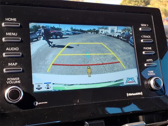 Used 2023 Toyota Camry SE image 29