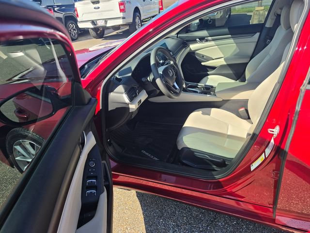 Used 2022 Honda Accord LX image 16