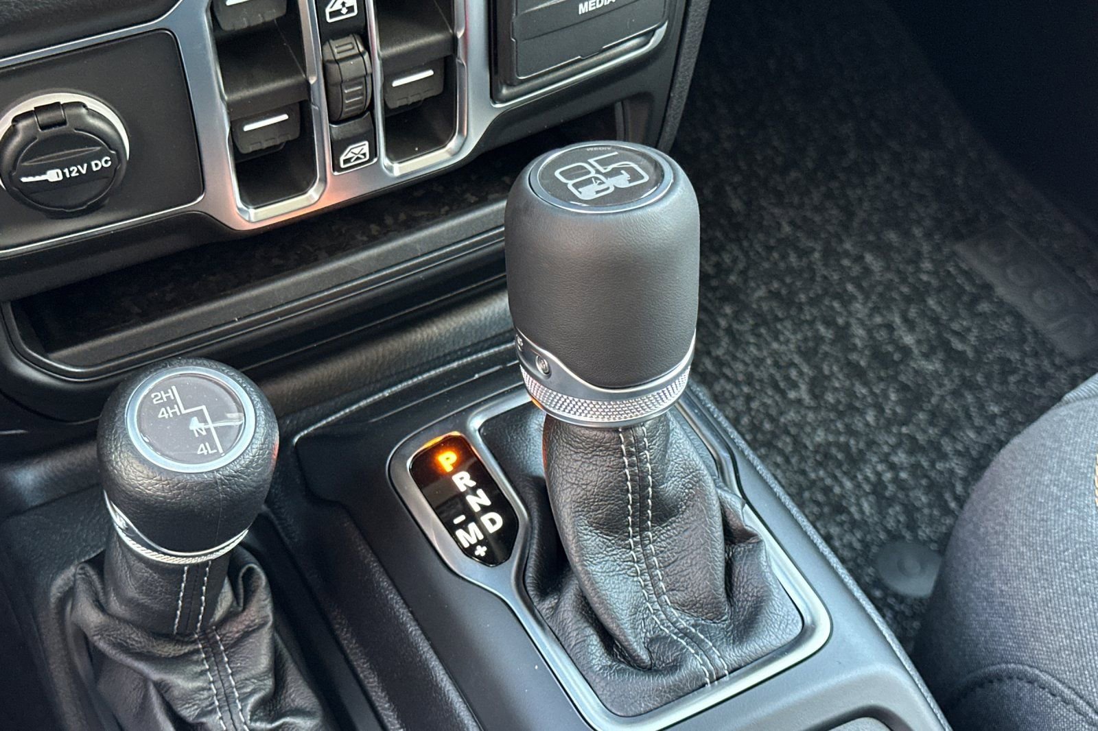 New 2026 Jeep Gladiator Sport AWD/4WD image 22