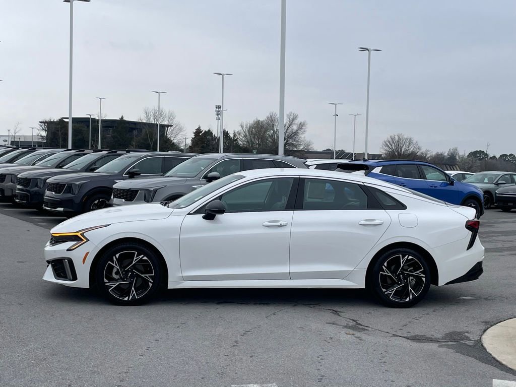 Certified 2025 Kia K5 GT-Line image 4