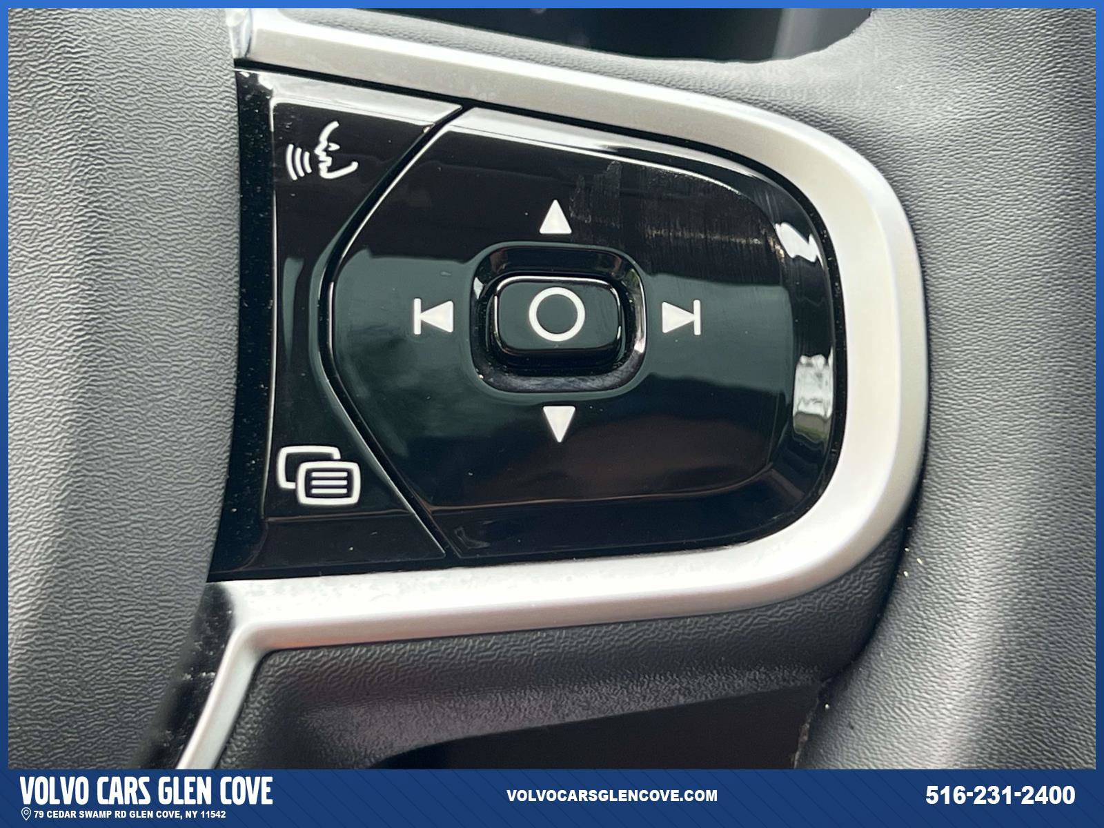 Used 2026 Volvo XC60 B5 Plus w/ Protection Package Premier AWD/4WD image 22