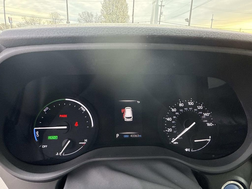 Used 2024 Toyota Sienna XLE image 14