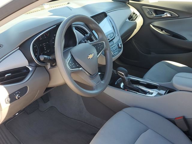 Used 2025 Chevrolet Malibu LT image 14