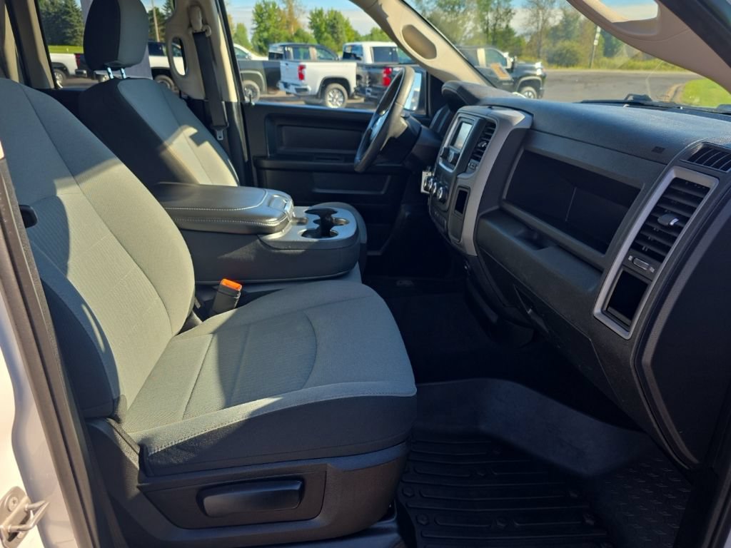 Used 2022 RAM 1500 Tradesman w/ Tradesman SXT Package AWD/4WD image 22